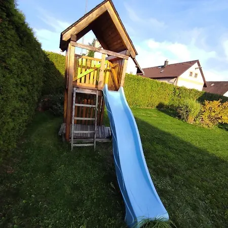 Apartmanova Secanda S Bazenem, U Secske Prehrady * Seč