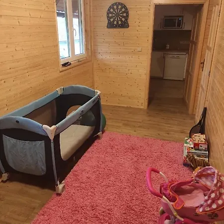 Apartmanova Secanda S Bazenem, U Secske Prehrady Dom wakacyjny *