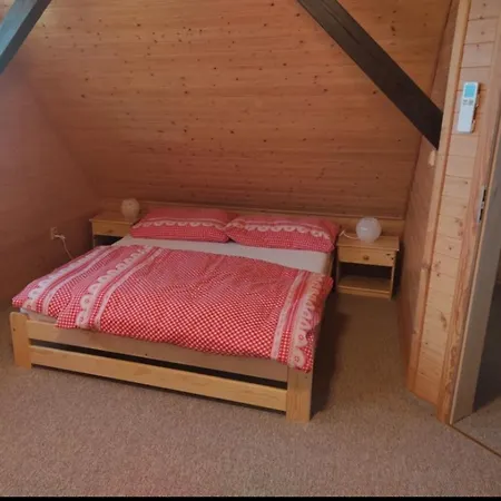 Apartmánová Sečanda S Bazénem, U Sečské Přehrady Hébergement de vacances *