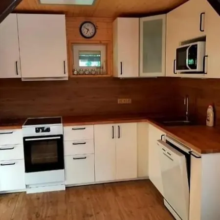 Dom wakacyjny Apartmanova Secanda S Bazenem, U Secske Prehrady