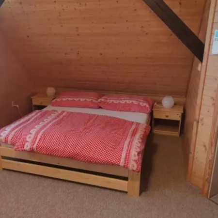 Apartmanova Secanda S Bazenem, U Secske Prehrady