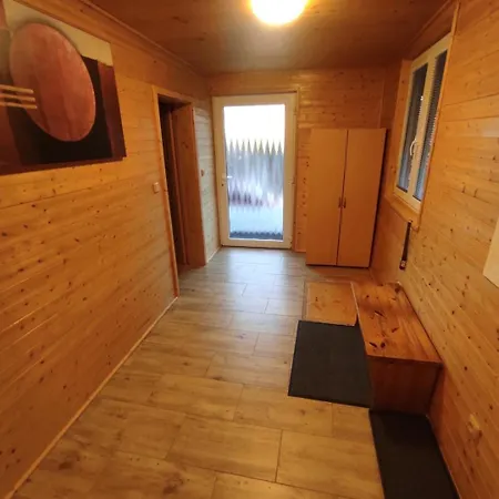 Dom wakacyjny Apartmanova Secanda S Bazenem, U Secske Prehrady *