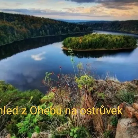 Apartmánová Sečanda S Bazénem, U Sečské Přehrady * Seč