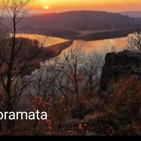 Dom wakacyjny Apartmanova Secanda S Bazenem, U Secske Prehrady *