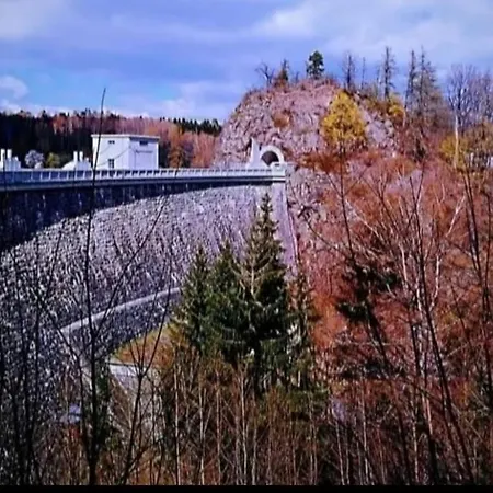 Dom wakacyjny Apartmanova Secanda S Bazenem, U Secske Prehrady Seč