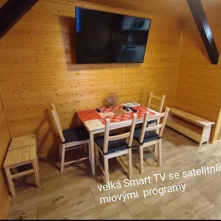 Apartmanova Secanda S Bazenem, U Secske Prehrady Holiday home