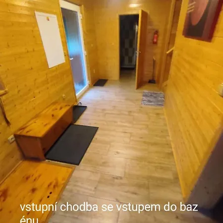 Apartmanova Secanda S Bazenem, U Secske Prehrady *