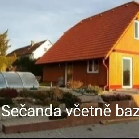 Apartmanova Secanda S Bazenem, U Secske Prehrady Holiday home