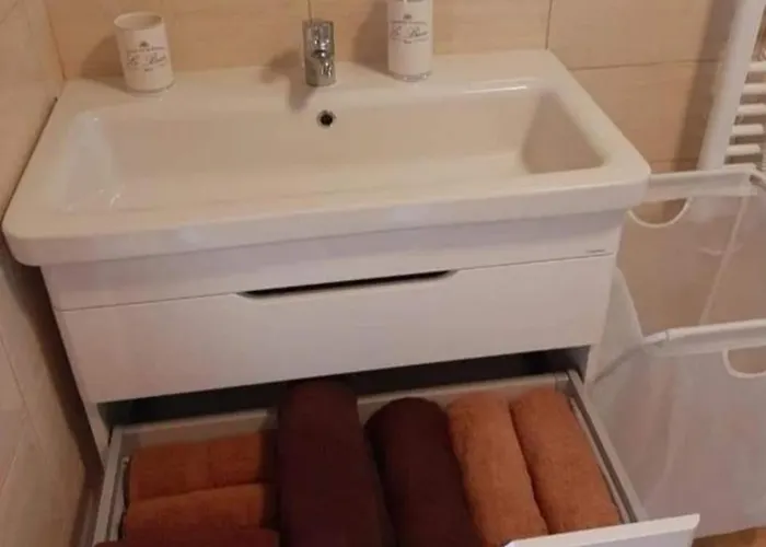 Apartmánová Sečanda S Bazénem, U Sečské Přehrady * Seč