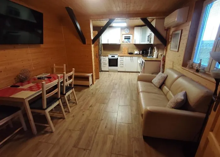 Apartmánová Sečanda S Bazénem, U Sečské Přehrady Сasa de vacaciones
