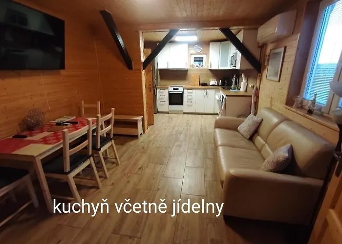 Apartmánová Sečanda S Bazénem, U Sečské Přehrady Prázdninový dům *